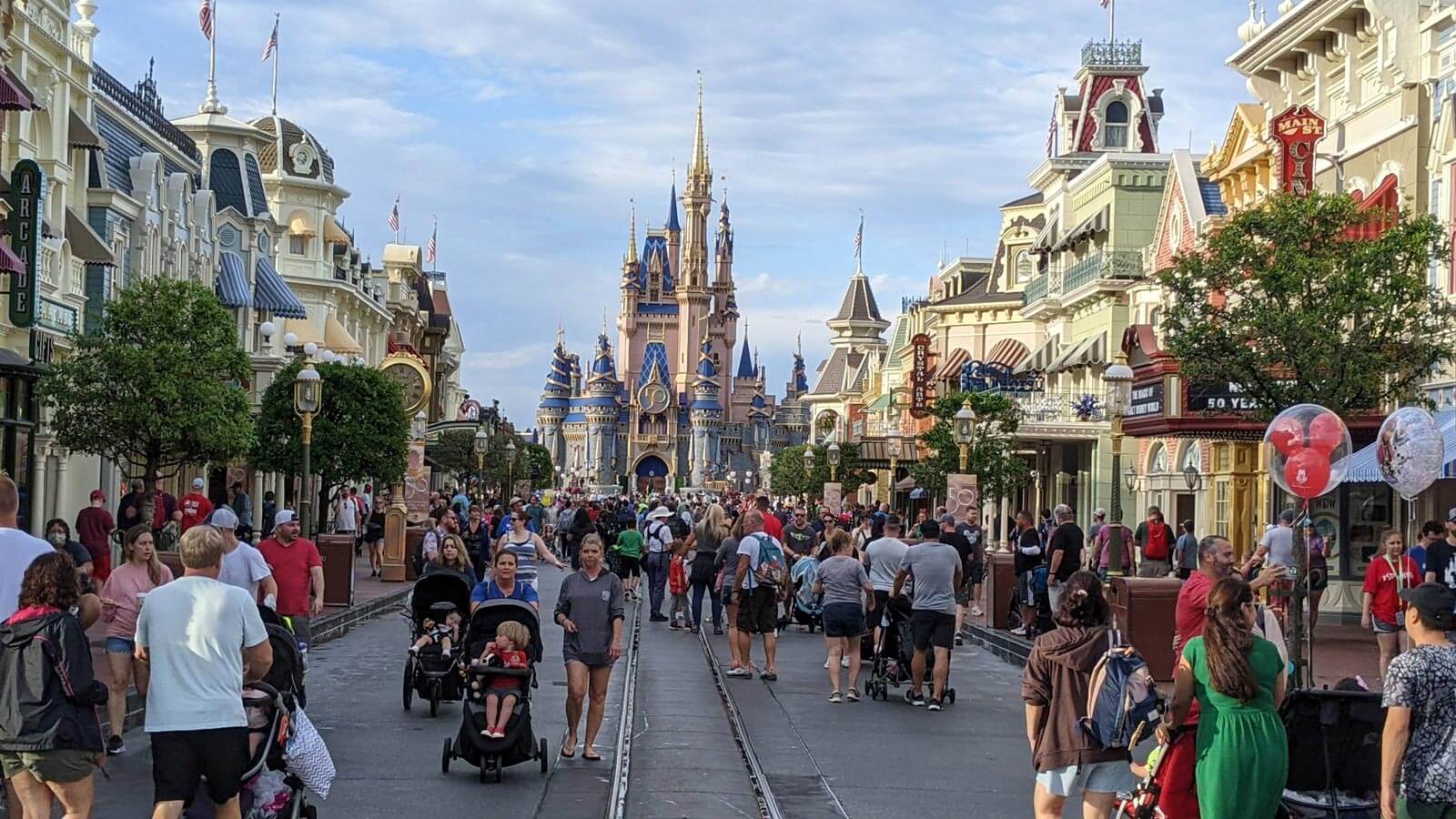 Disney World crowds